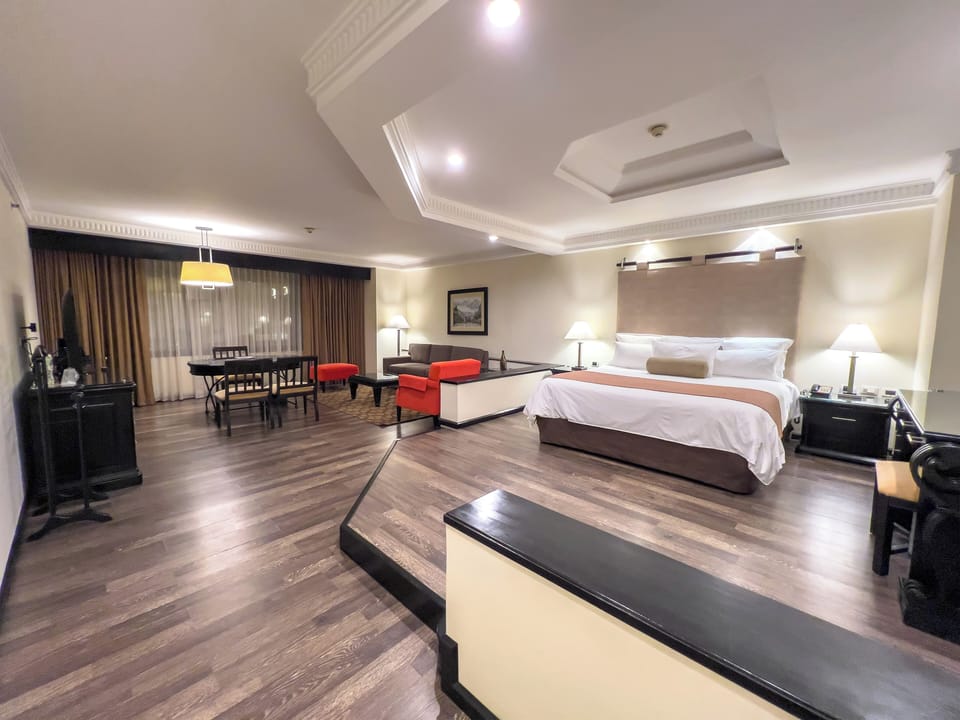 Master Suite | Premium bedding, in-room safe, individually decorated