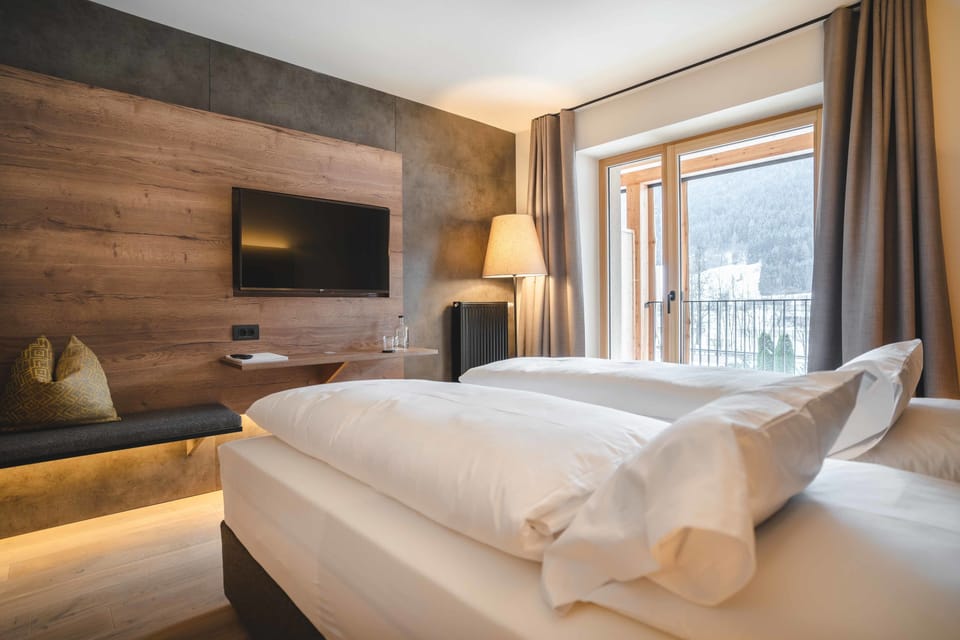 Frette Italian sheets, down comforters, pillowtop beds, in-room safe