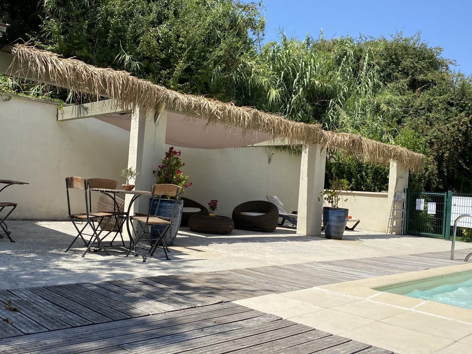 Résidence Les Sources Hotel in Saint-Remy-de-Provence