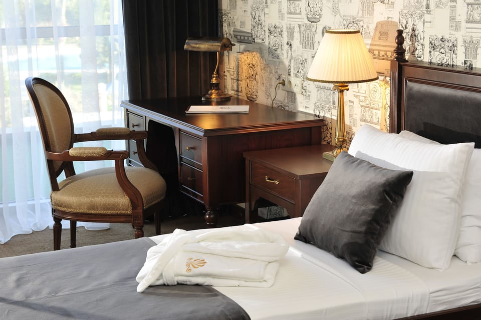 Standard Double or Twin Room | Premium bedding, down comforters, pillowtop beds, minibar