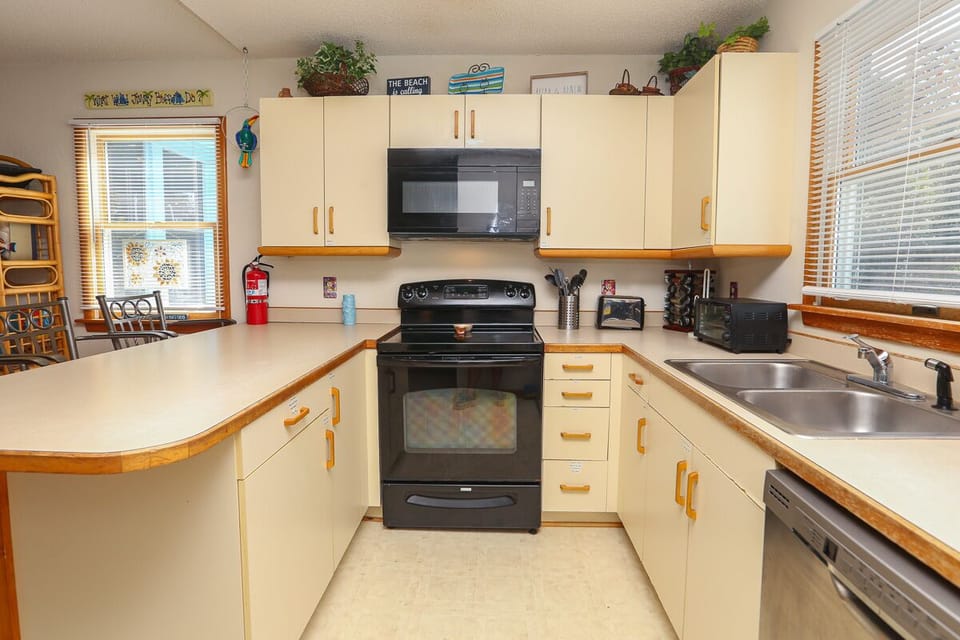 Kitchen 2023