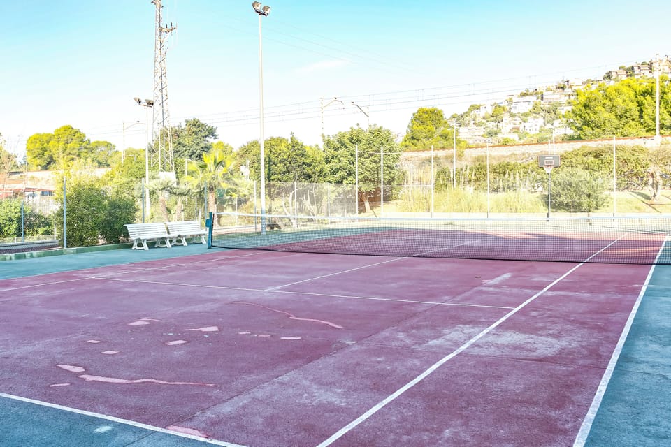 Sport court