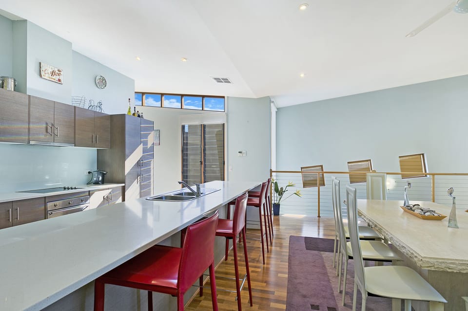 Villa 49 South Shores Resort - kitchen & dining areas