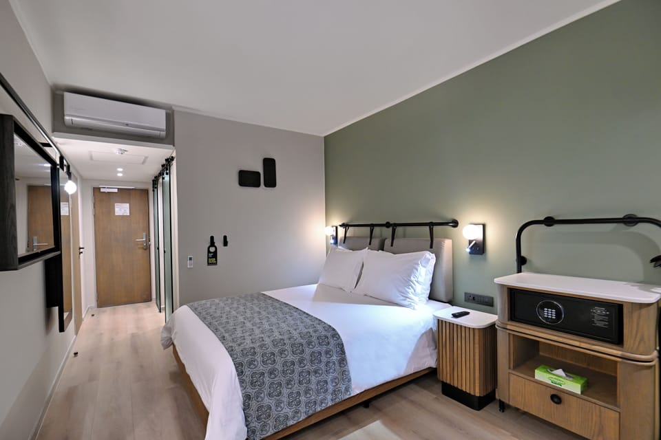 Room, 1 Double Bed with Sofa bed, Non Smoking | Premium bedding, in-room safe, desk, blackout drapes