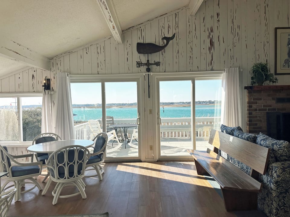 Step in to Main Chanel & Marsh Views!