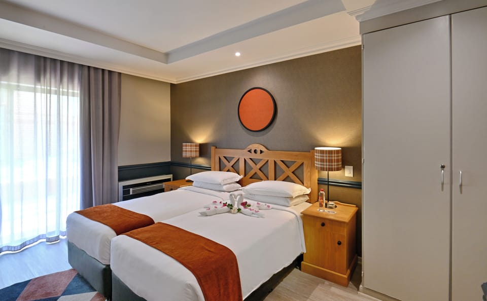 Premium bedding, Select Comfort beds, in-room safe, desk