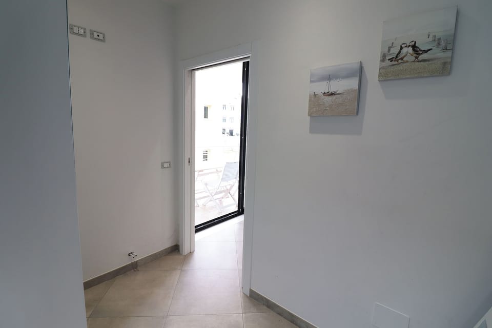House, 2 Bedrooms, Balcony, City View | Balcony