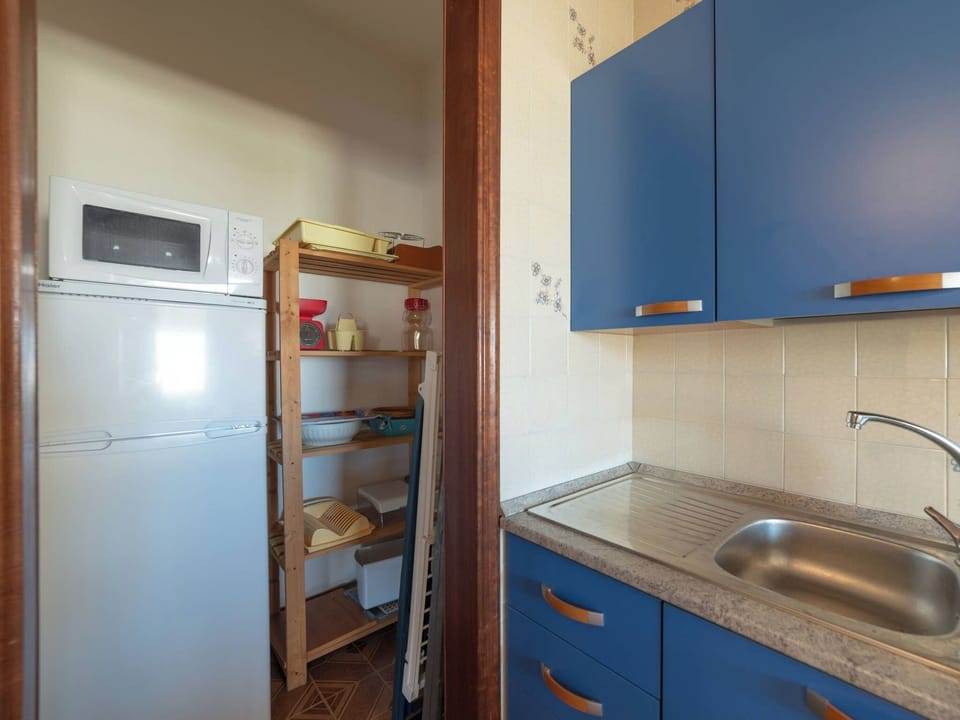 House, 2 Bedrooms, Balcony, City View | Interior