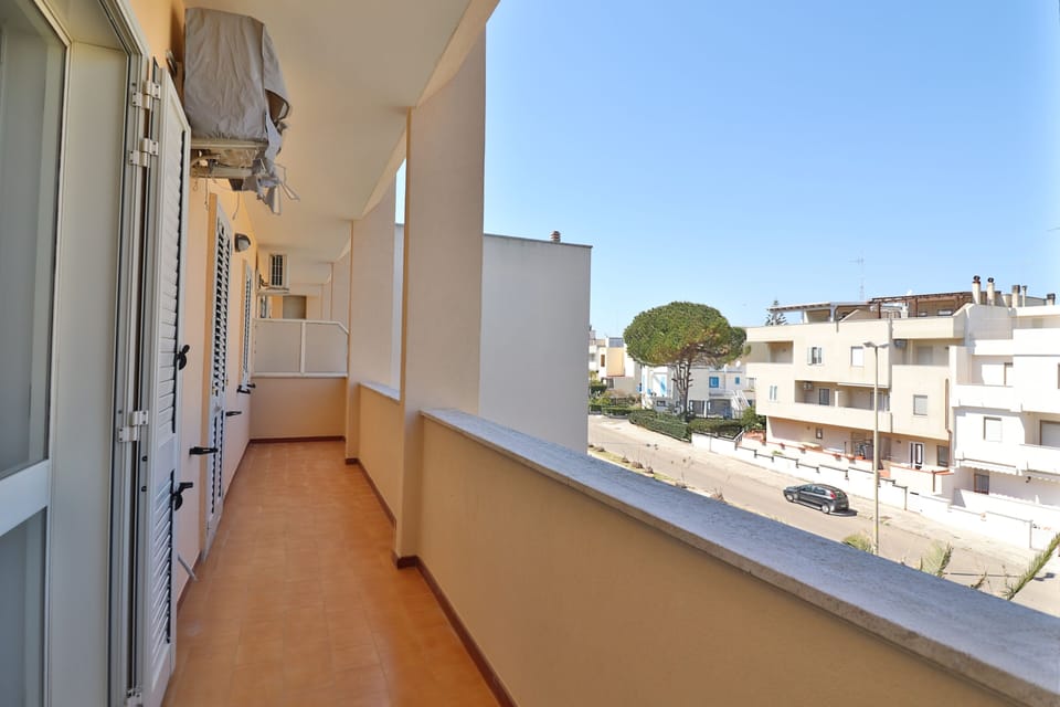 House, 2 Bedrooms, Balcony, City View | Property grounds