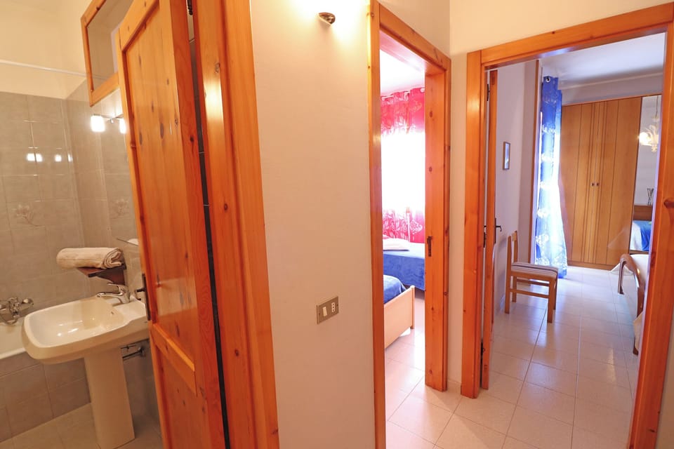 House, 2 Bedrooms, Balcony, City View | 2 bedrooms
