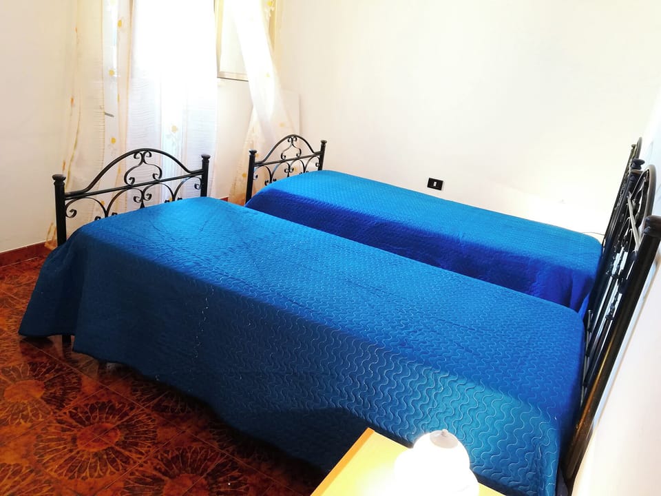 Villa, 3 Bedrooms, Garden View | 3 bedrooms, iron/ironing board