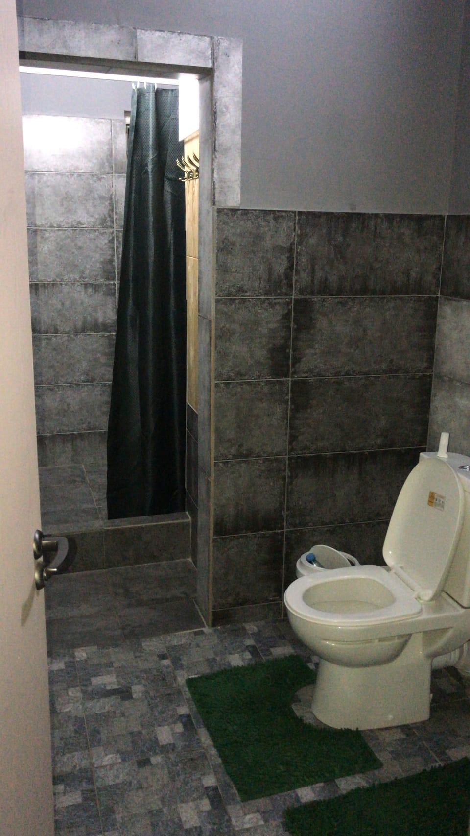 Luxury Double Room | Bathroom | Shower, free toiletries, hair dryer, towels