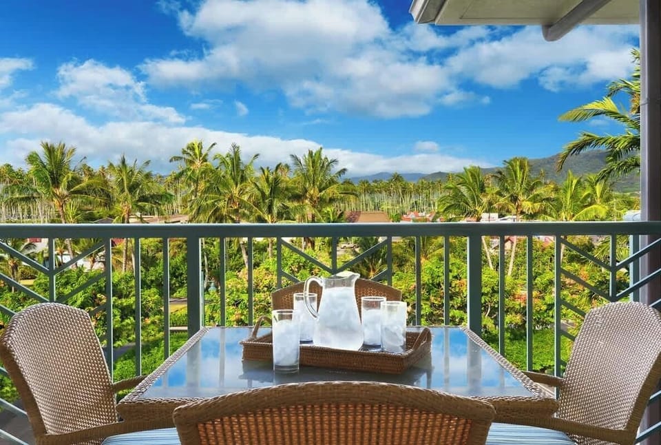 waipouli_beach_resort_E401_lanai1
