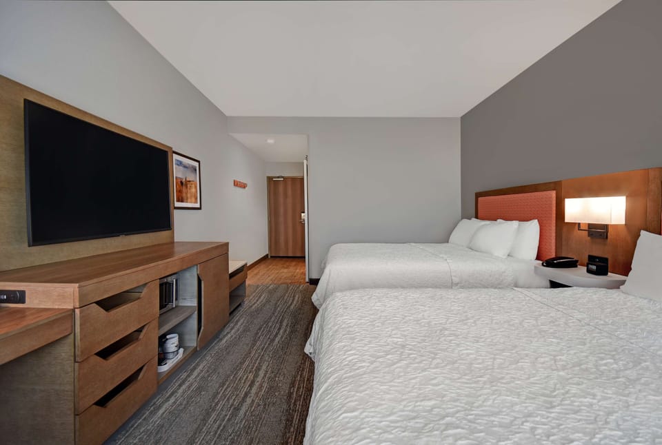 Hypo-allergenic bedding available, in-room safe, desk, laptop workspace