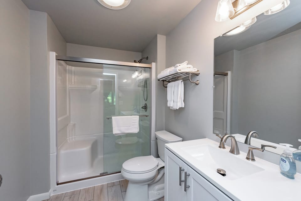Lower Level Shared Bath