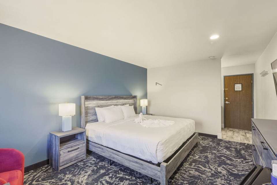 104-115220Riverwalk20Inn