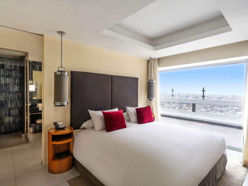 Suite, 1 King Bed, Terrace | Premium bedding, minibar, in-room safe, desk