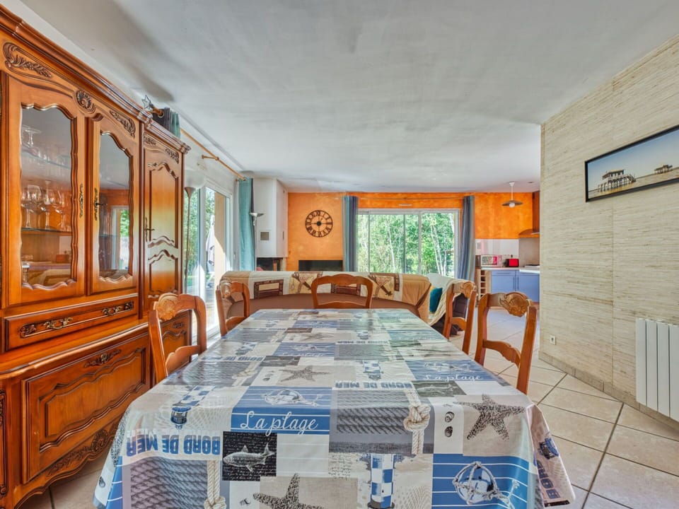 Picture Frame, Furniture, Cabinetry, Azure, Drawer, Wood, Textile, Interior Design, Floor, Flooring