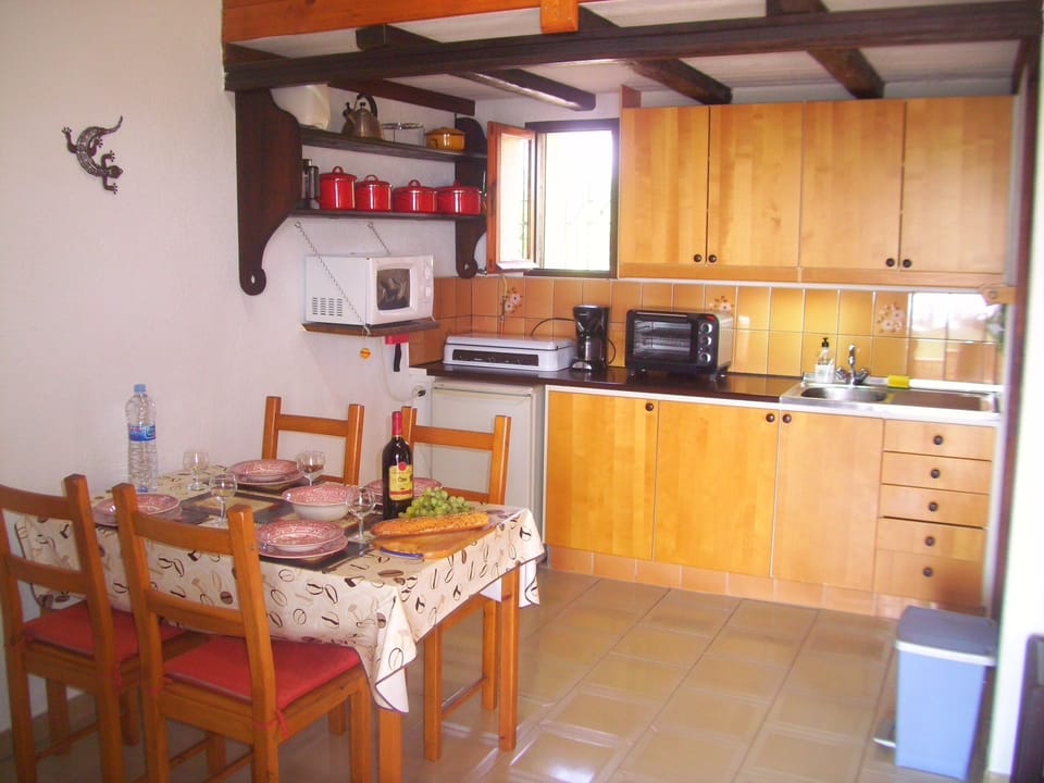 dining area and kitchen