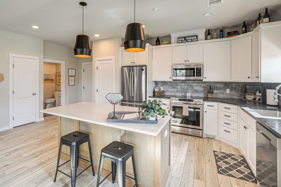 Fully Stocked Kitchen