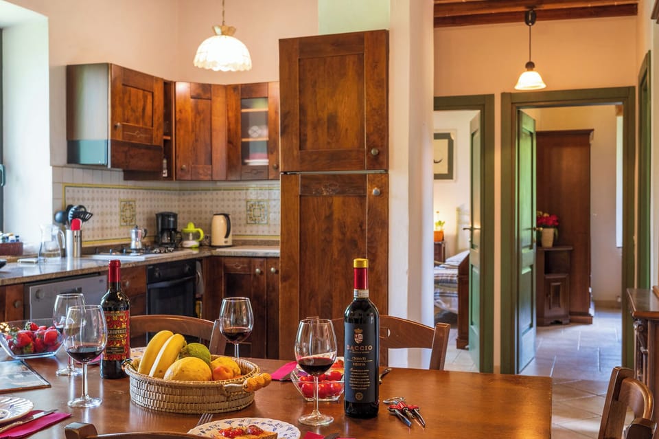 Villa, 6 Bedrooms, Smoking, Private Pool | Interior