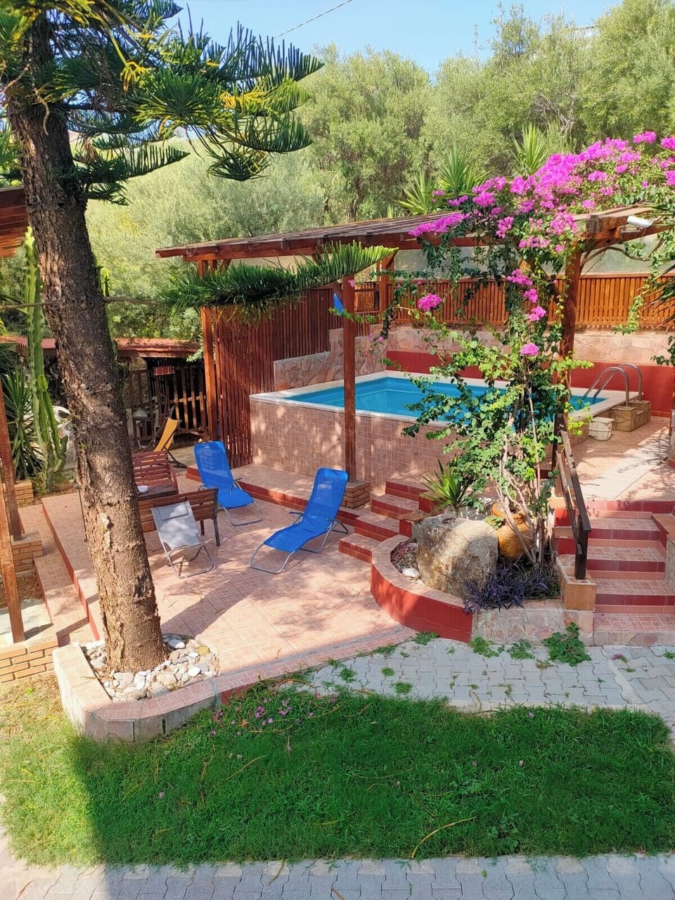 Room, 2 Bedrooms, Smoking, Garden View | Pool | Outdoor pool