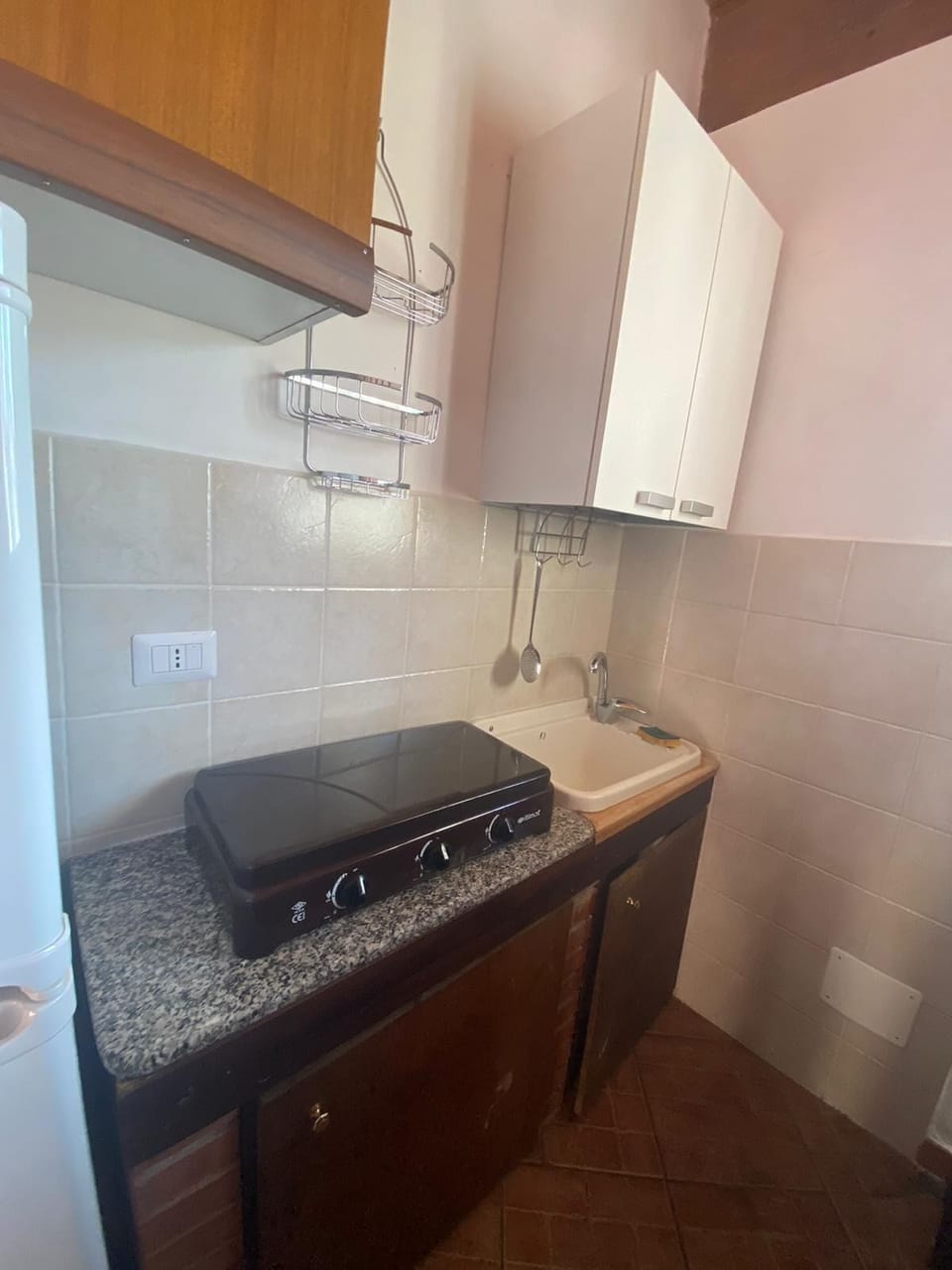 Room, 2 Bedrooms, Smoking, Garden View | Private kitchen | Fridge, stovetop, coffee/tea maker, cookware/dishes/utensils