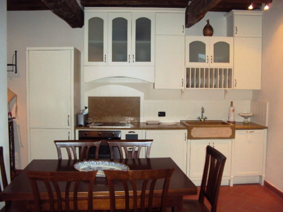 Villa, 2 Bedrooms, Smoking, Patio | Interior