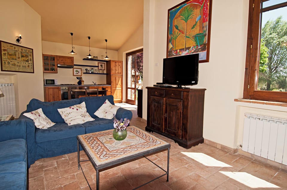 Villa, 6 Bedrooms, Smoking, Private Pool | Interior