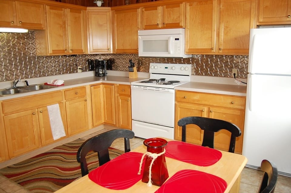 Kitchen - Fully equipped kitchen