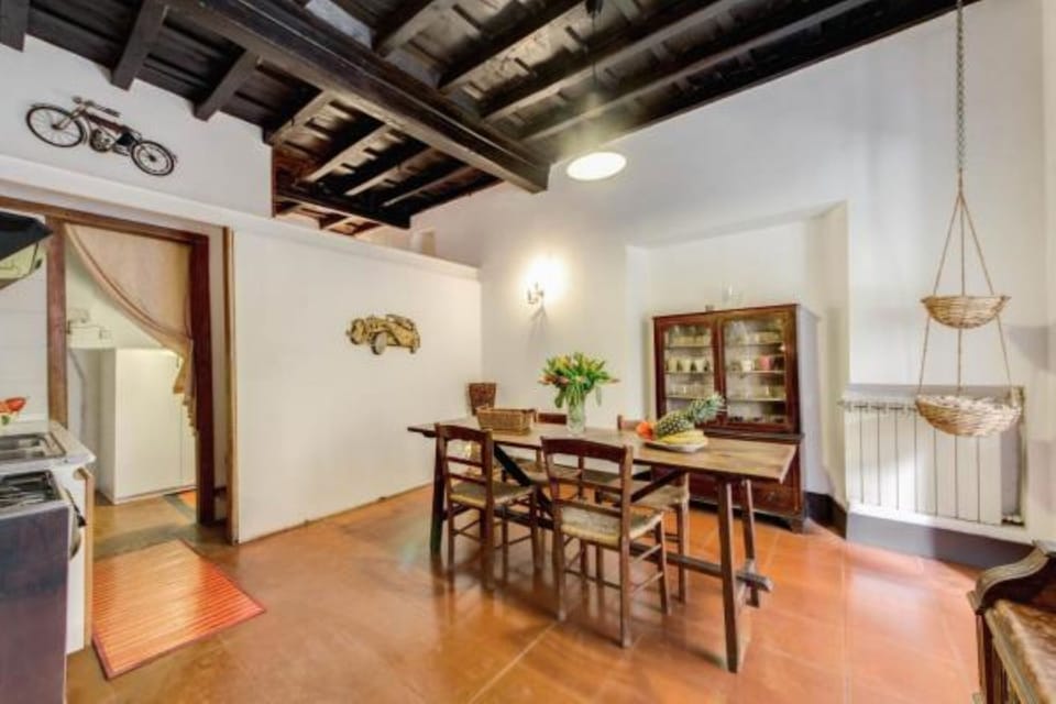 Apartment, 2 Bedrooms, Smoking | Dining