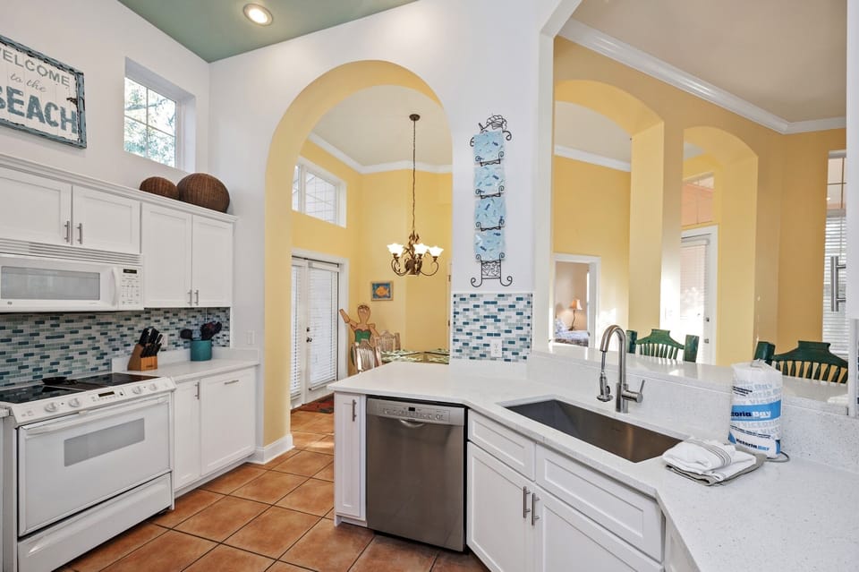 Sara's Saving Grace - Kitchen with modern appliances