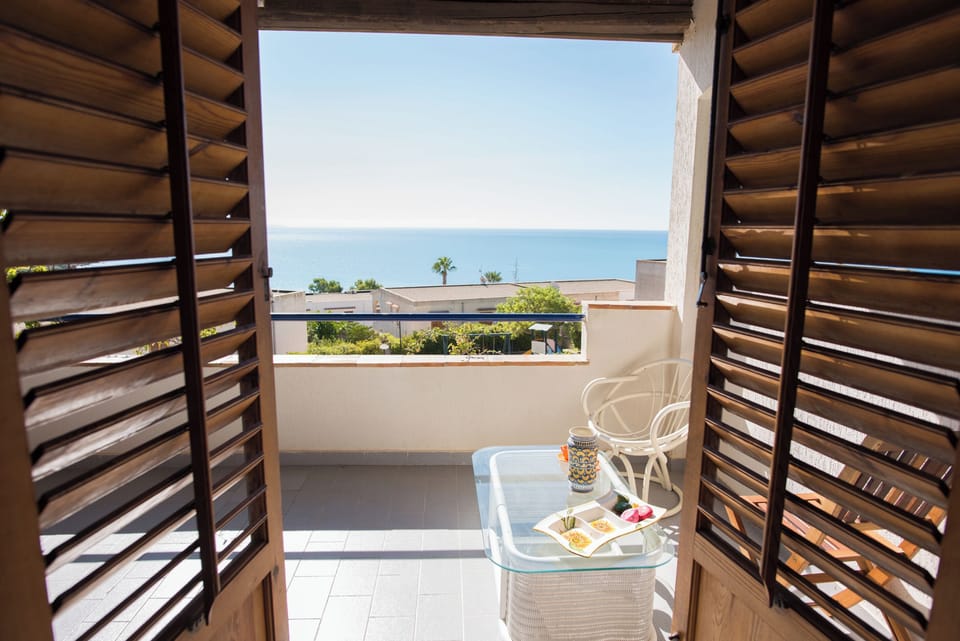 Apartment, 1 Bedroom, Smoking, Balcony | Balcony