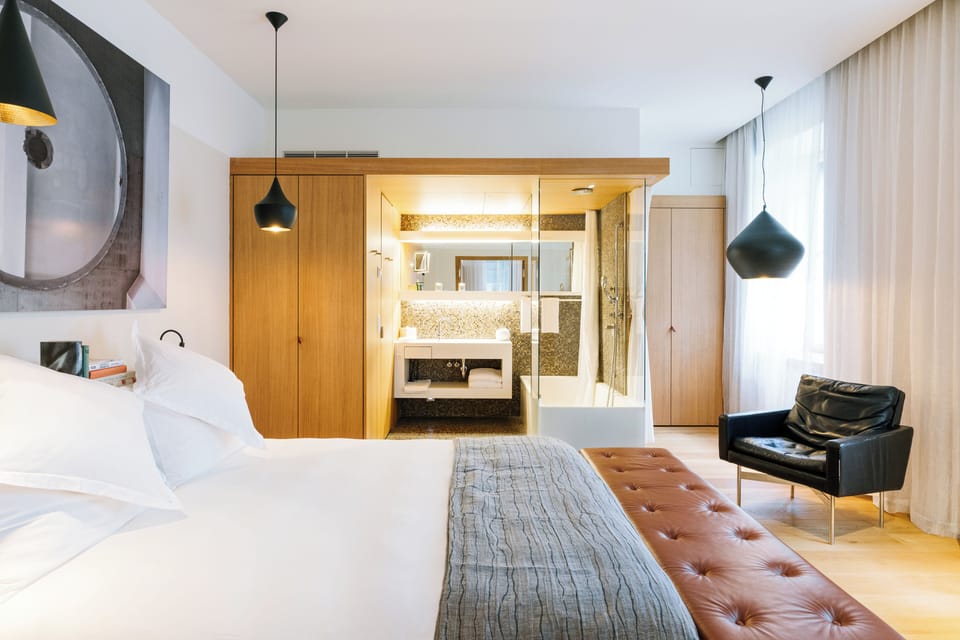Hypo-allergenic bedding, free minibar, in-room safe, desk