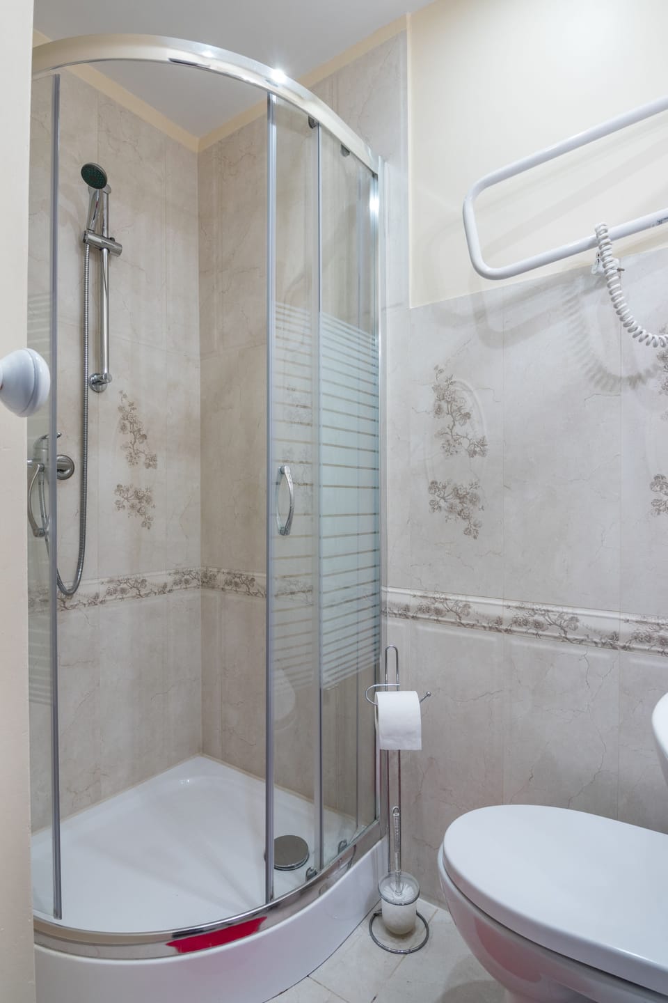 Standard Single Room, Private Bathroom | Bathroom shower