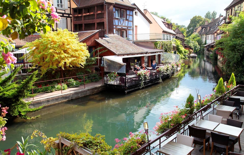 You’ll enjoy a relaxing vacation at this prime destination!