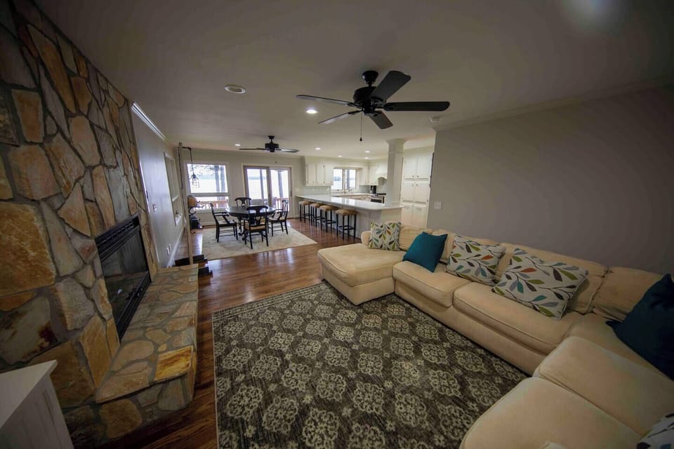 Cozy TV and fireplace living room.