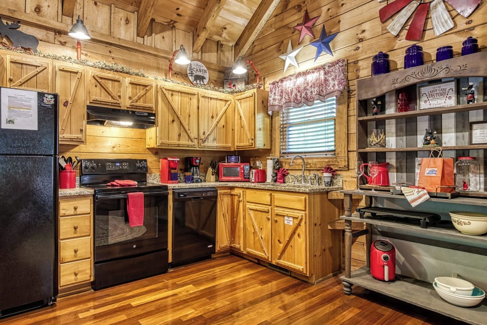 Enjoy the spacious Kitchen and Living Room area!!