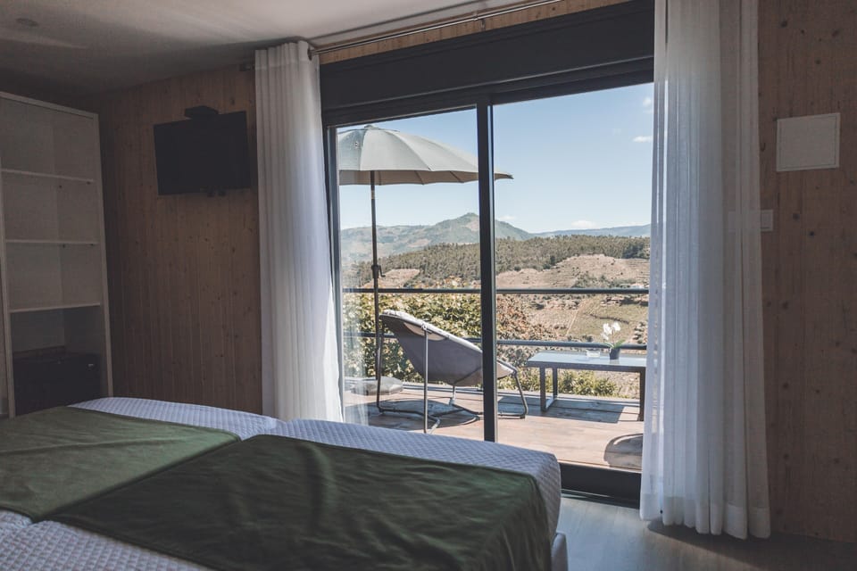 Suite, Mountain View | Balcony