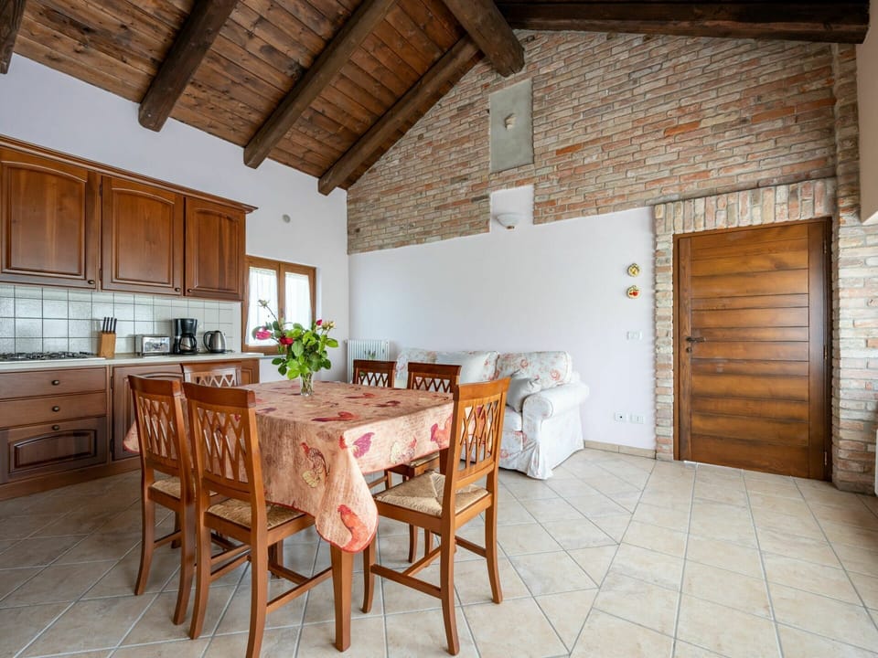 Table, Furniture, Window, Plant, Wood, Building, Interior Design, Cabinetry, Wood Stain, Floor