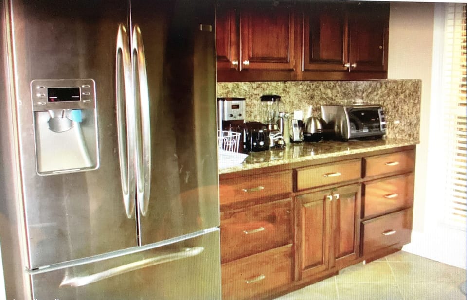 Blender, toaster oven, coffee maker and more.