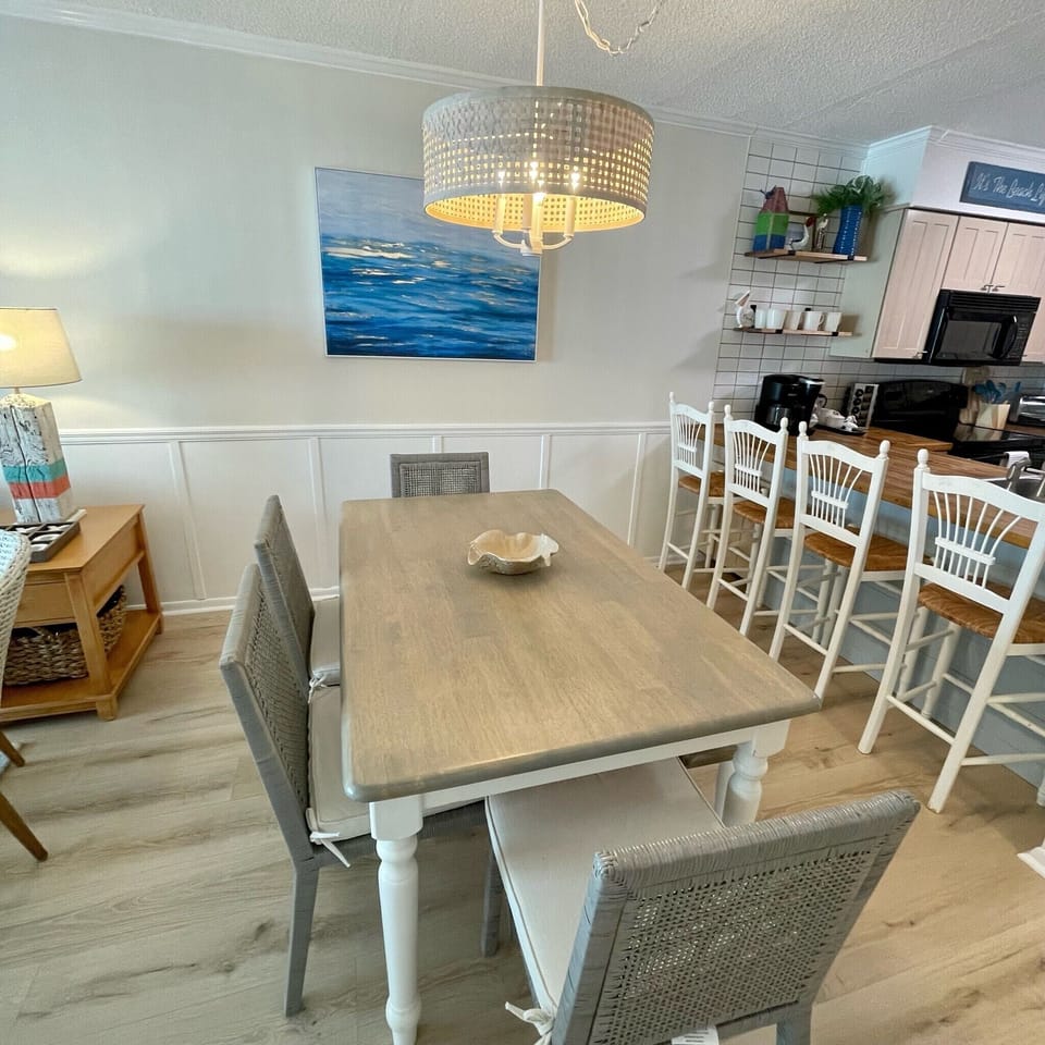 Seating for 10