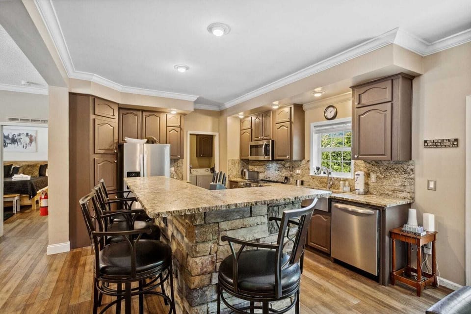 Kitchen with Granite Counters and Stainless Appliances