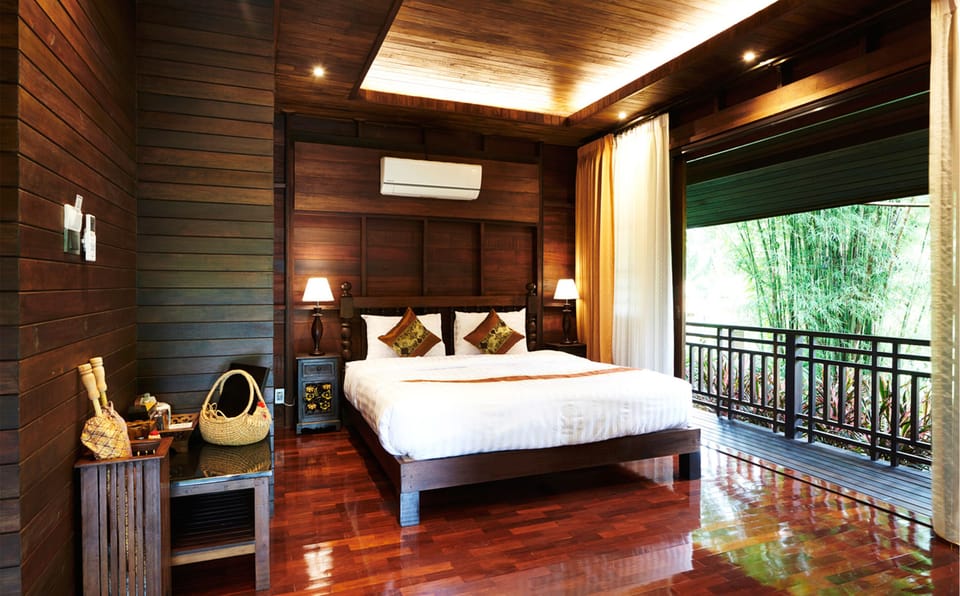 Signature Villa | 1 bedroom, in-room safe, individually decorated, individually furnished