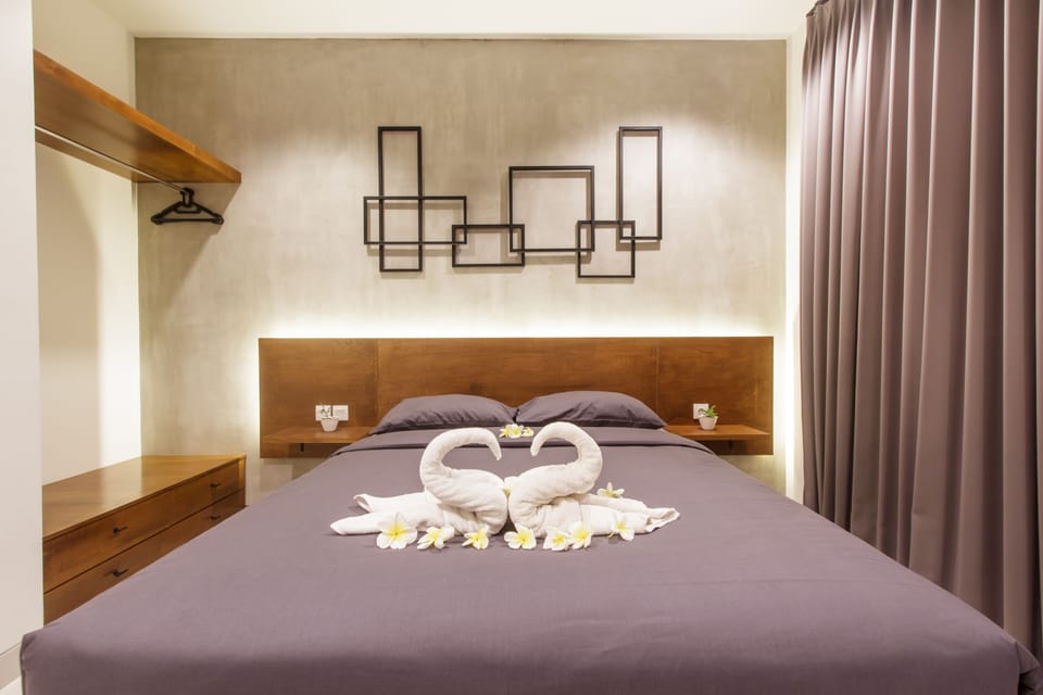 Comfort Double Room | Desk, soundproofing, free WiFi