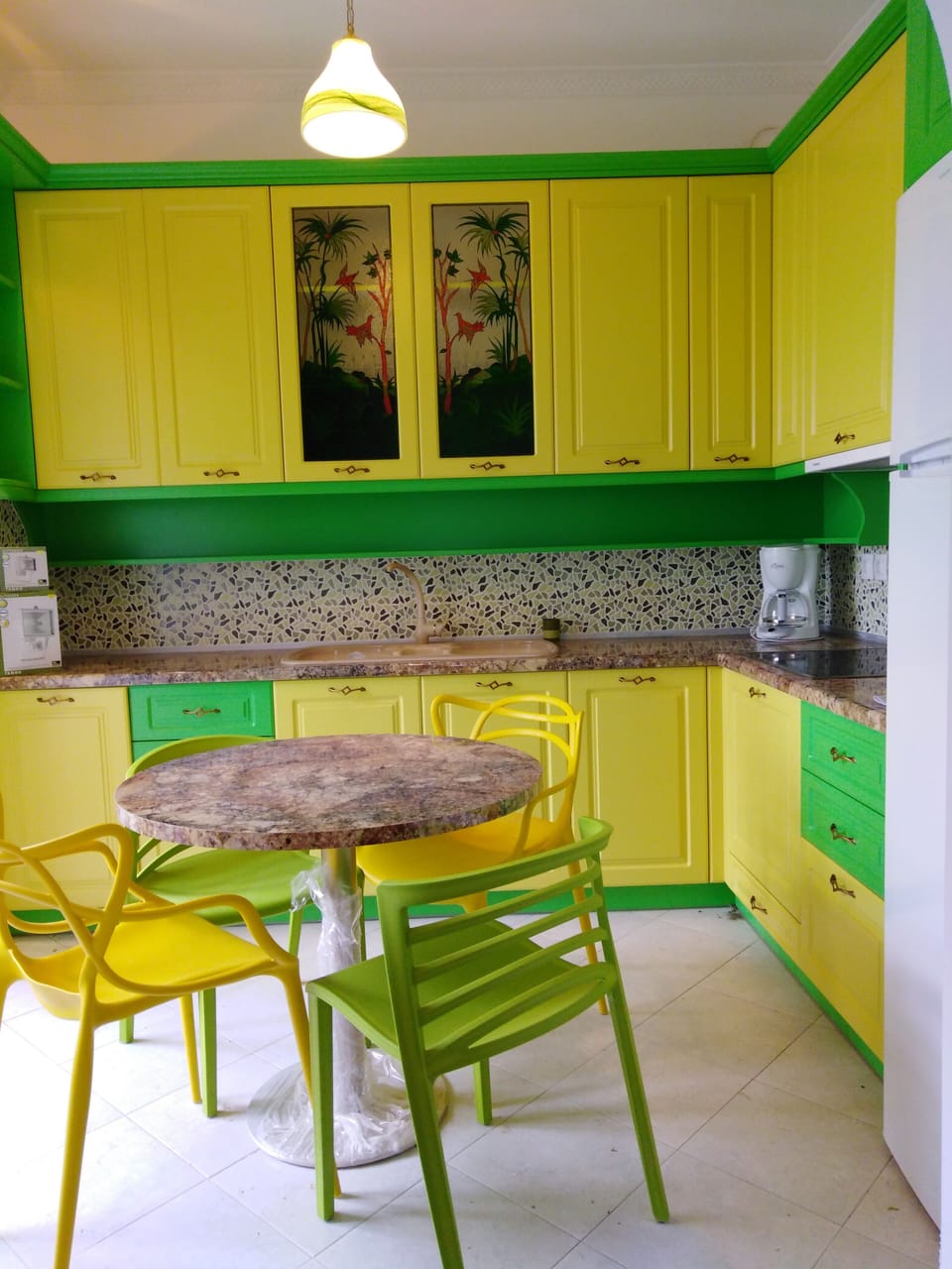 the comfortable kitchen and the dining table