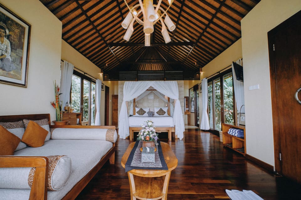 Villa, 1 Bedroom, Hot Tub (with 1x 30 Minutes Massage) | In-room safe, individually decorated, individually furnished, desk