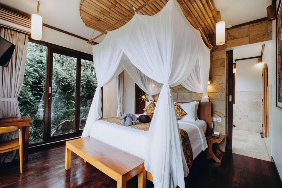 Villa, 1 Bedroom, Private Pool (Horizontal Pool) | In-room safe, individually decorated, individually furnished, desk