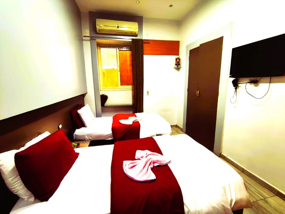 1 bedroom, in-room safe, free WiFi, bed sheets