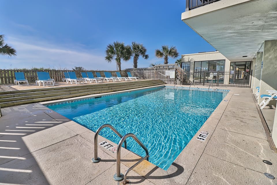 Ocean Side Outdoor Pool